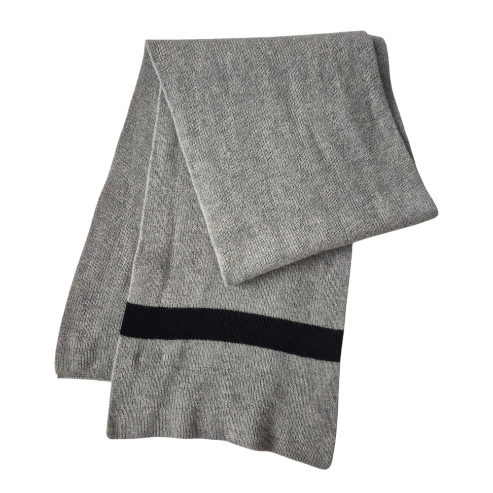Gap Merino Wool Gray Muffler Scarf Thick Knit Unisex